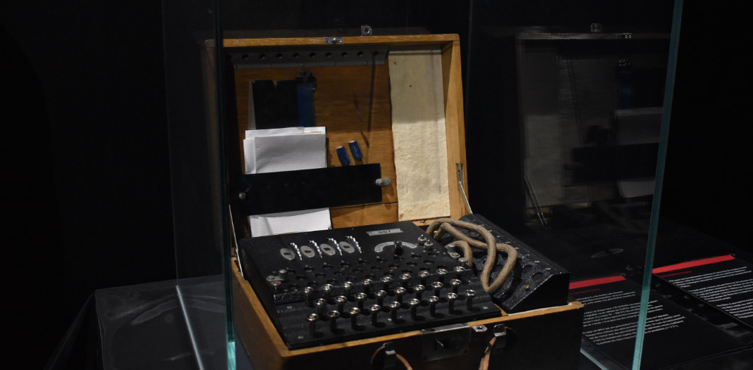 Enigma Machine. Code cracked by Alan Turning